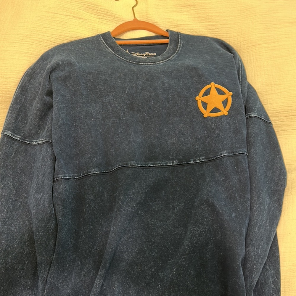 Disney parks sheriff woody spirit Jersey - Picture 2 of 3